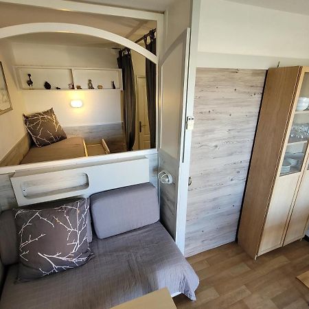 Апартаменты Studio Port D' Hyeres Vue Mer Et Sur Les Iles D'Or Экстерьер фото
